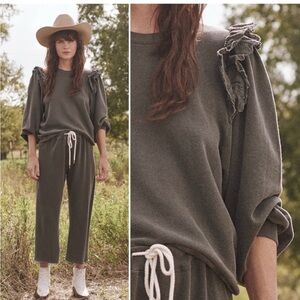 THE GREAT Eyelet Pleat Ruffle Sweatshirt Charcoal Gray Size 2